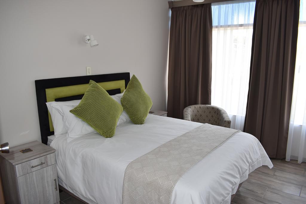 Goedgedacht Guestrooms Potchefstroom Extérieur photo